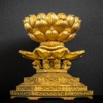 ムチャから作られた仏像用台座製作